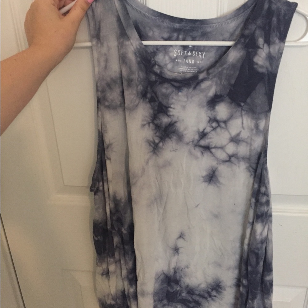 Blue/ white American eagle tie dye tank